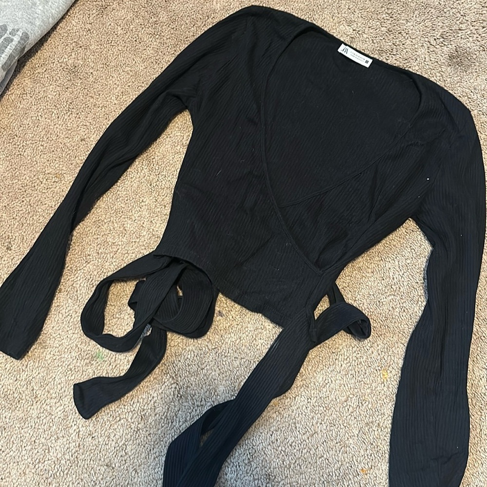 Zara long sleeve tie crop top